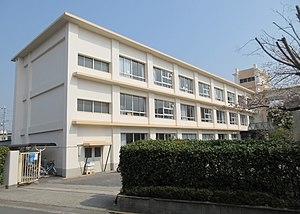 伊丹市千僧5丁目の土地(伊丹市立稲野小学校)