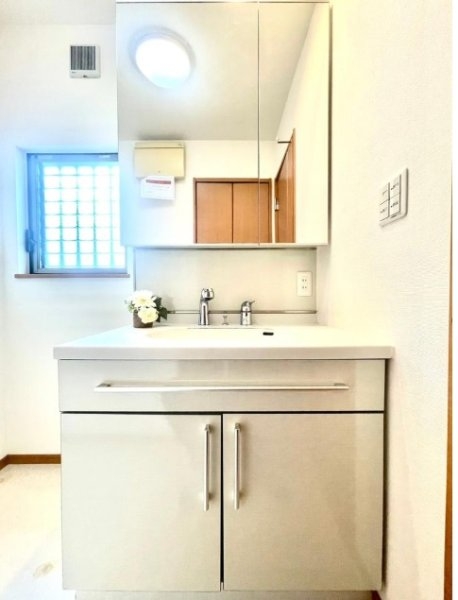 川西市丸山台２丁目の中古一戸建て