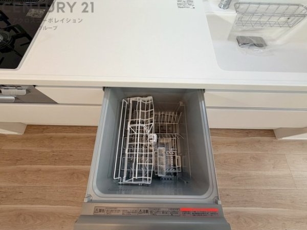 川西市南花屋敷1丁目新築一戸建て