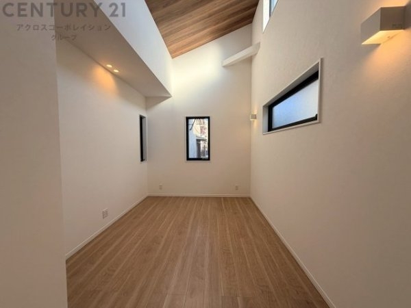 川西市南花屋敷1丁目新築一戸建て