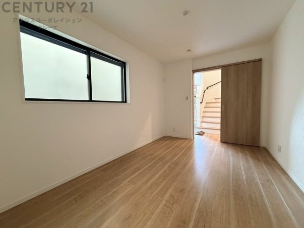 川西市南花屋敷1丁目新築一戸建て