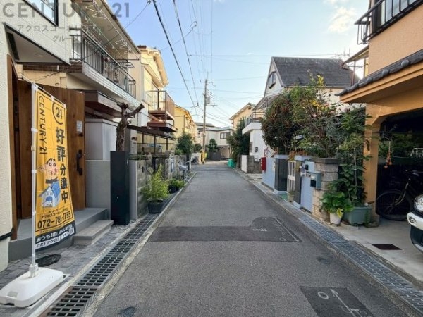 川西市南花屋敷1丁目新築一戸建て