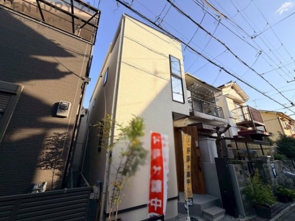 川西市南花屋敷1丁目新築一戸建て