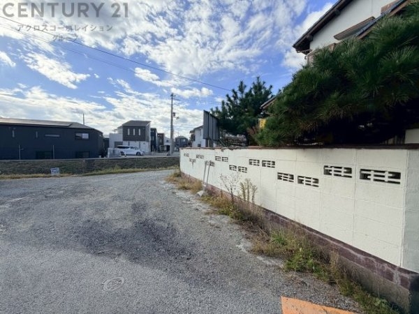 伊丹市鴻池３丁目の土地