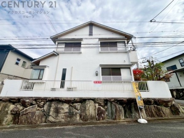 川西市水明台４丁目の中古一戸建て