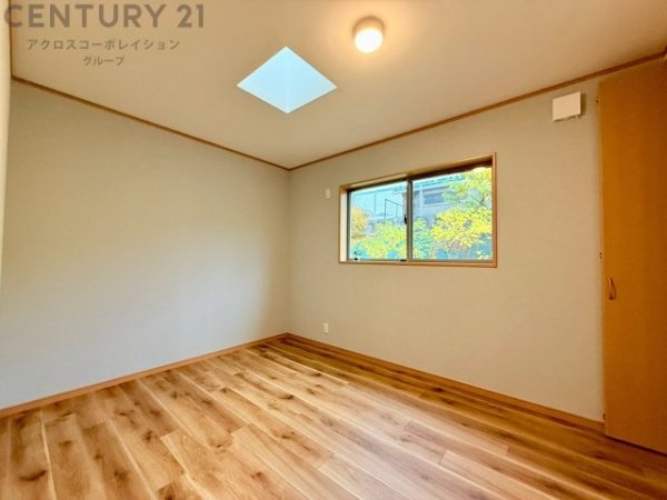 宝塚市宝梅３丁目の中古一戸建て