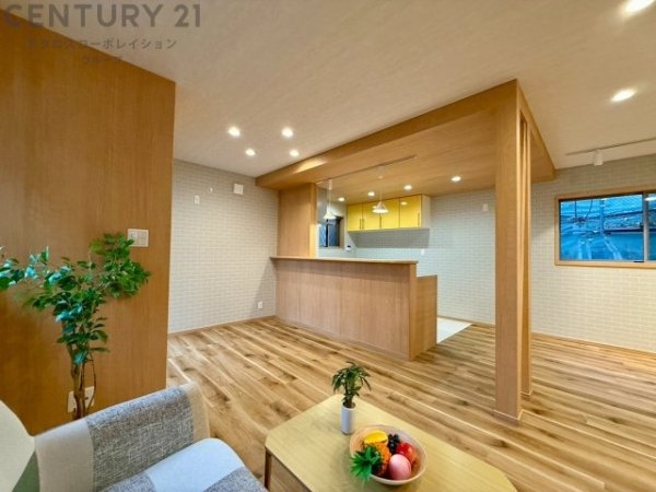 宝塚市宝梅３丁目の中古一戸建て