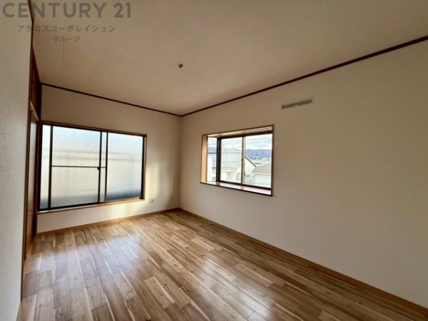 川西市新田３丁目の中古一戸建て