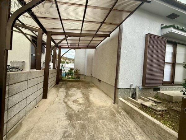 川西市新田３丁目の中古一戸建て