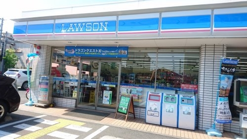 ルネ伊丹ガーデンスクエア(ローソン伊丹東有岡一丁目店)