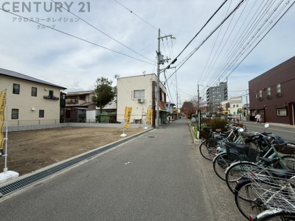 伊丹市昆陽泉町1丁目　全2区画
