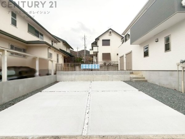 ファーストタウン川西市第3けやき坂