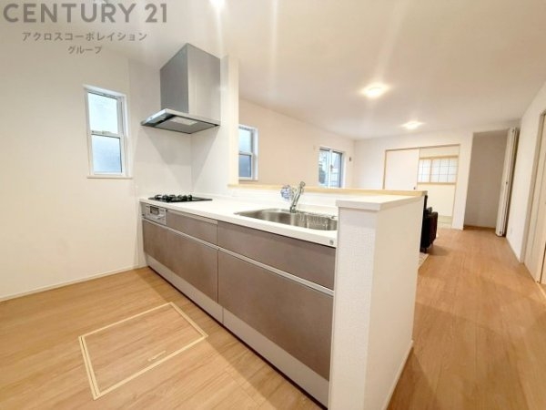 ファーストタウン川西市第3けやき坂