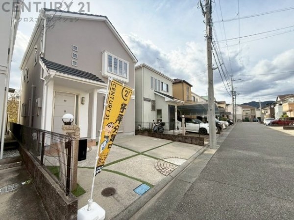 川西市新田２丁目の中古一戸建て