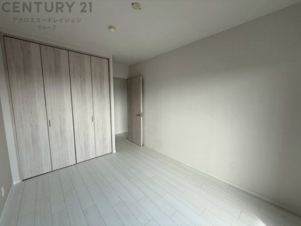 ヴェルビュ川西