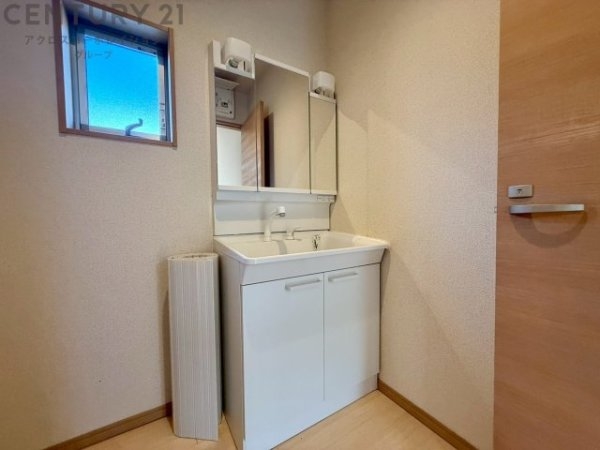 宝塚市山本丸橋３丁目の中古一戸建て