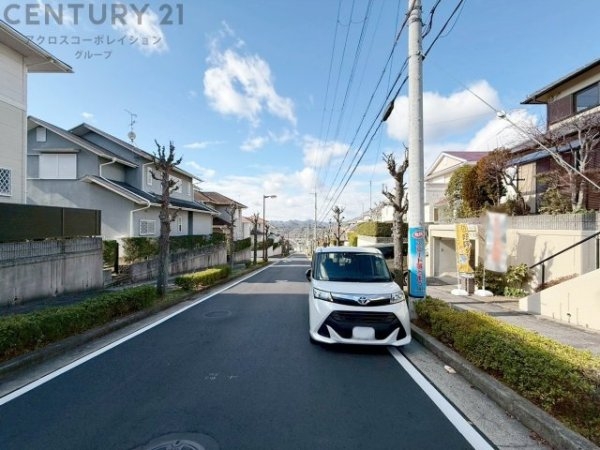 川西市丸山台３丁目の中古一戸建て