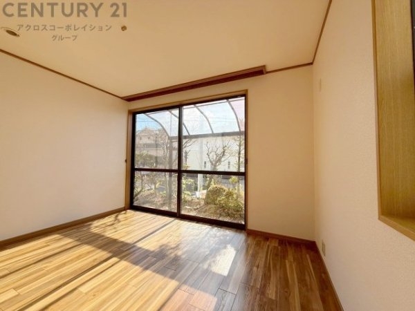 川西市丸山台３丁目の中古一戸建て