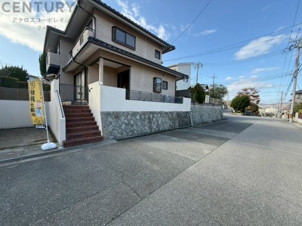 宝塚市逆瀬台５丁目の中古一戸建て
