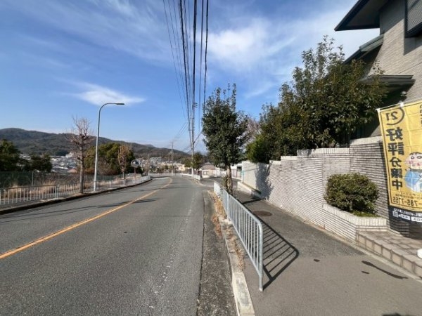 川西市萩原台西３丁目の中古一戸建て