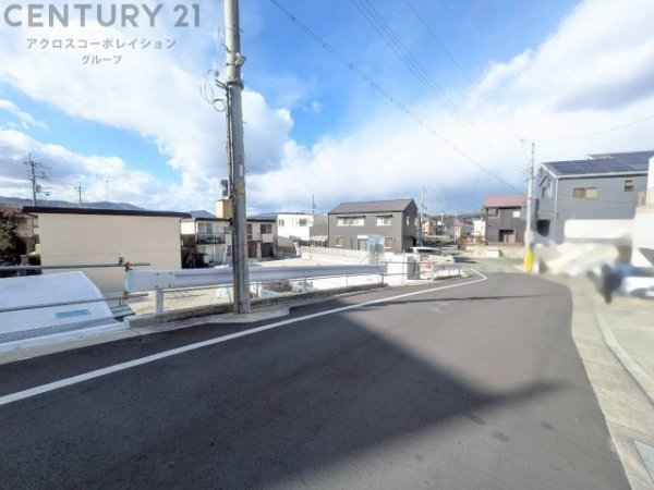 ベアーレ川西鼓滝駅前　全5区画