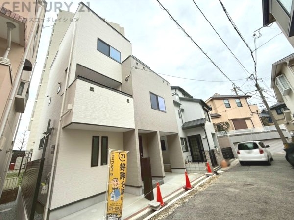 豊中市上野西3丁目新築一戸建て
