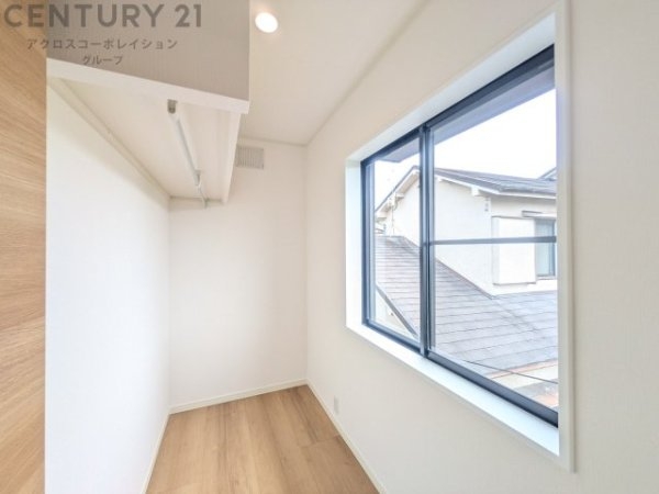 宝塚市南ひばりガ丘１丁目の中古一戸建て