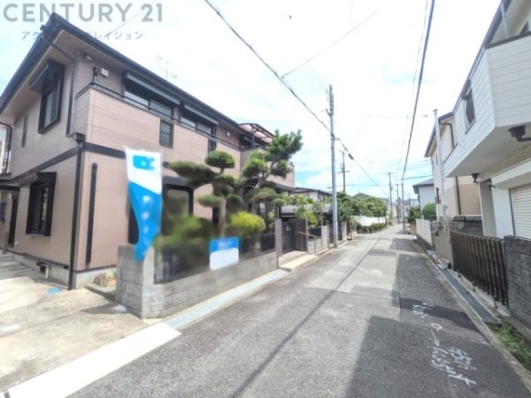 宝塚市南ひばりガ丘１丁目の中古一戸建て