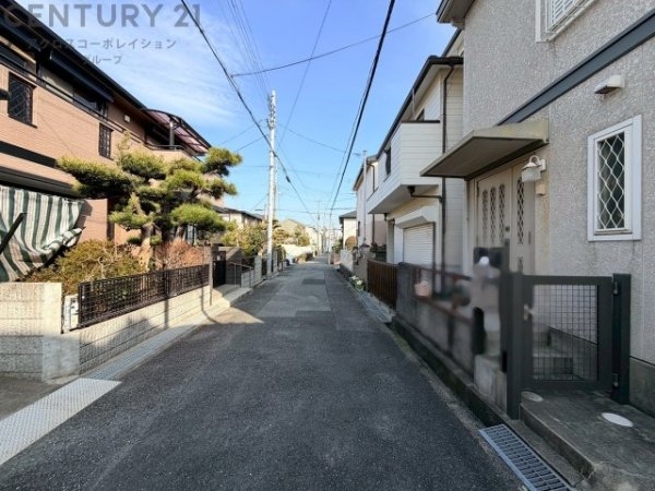 宝塚市南ひばりガ丘1丁目中古戸建