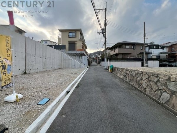 川西市松が丘町売り土地
