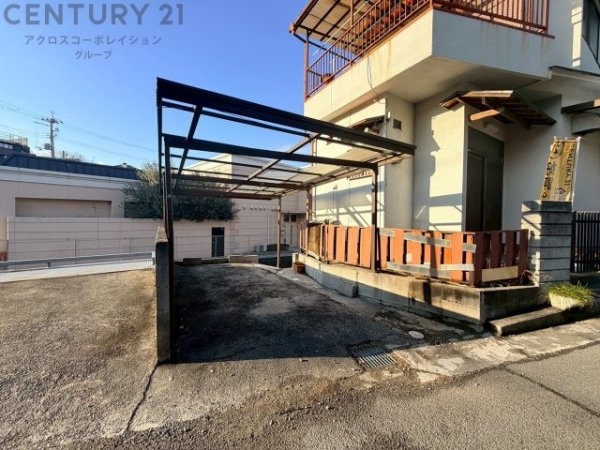 川西市錦松台中古テラスハウス