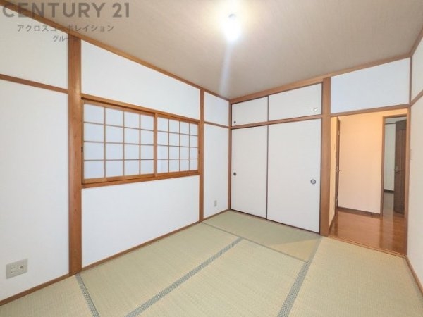 伊丹市寺本５丁目の中古一戸建て