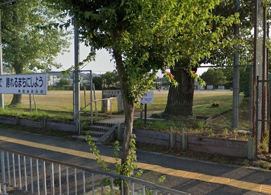 川西市清和台西４丁目の土地(清和台中央公園)