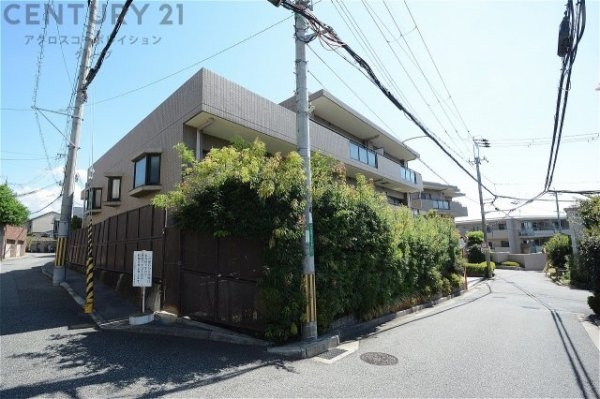 ステイツ花屋敷さくら坂