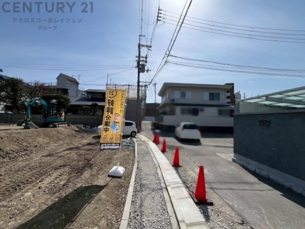 クレイドルガーデン池田市豊島南第５　全３棟