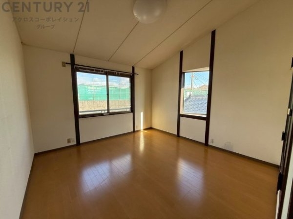川西市萩原台西３丁目の中古一戸建て