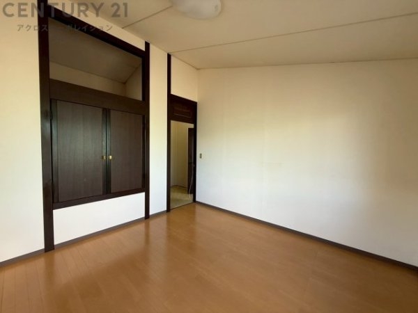 川西市萩原台西３丁目の中古一戸建て
