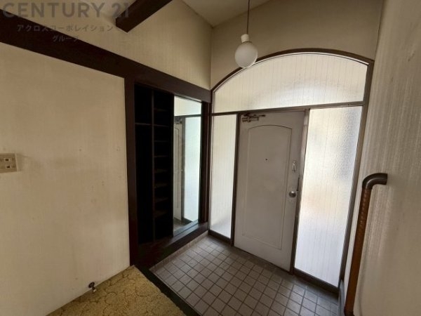 川西市萩原台西３丁目の中古一戸建て