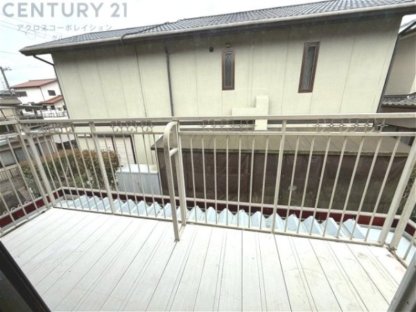 川西市湯山台２丁目の中古一戸建て