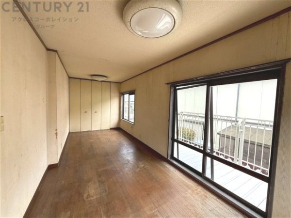川西市湯山台２丁目の中古一戸建て