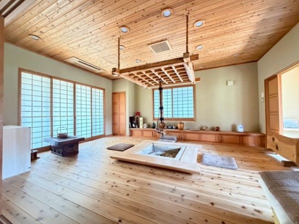 川西市水明台４丁目の中古一戸建て