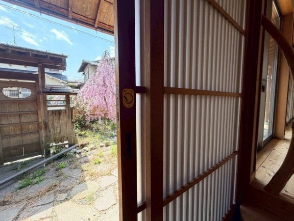 川西市水明台４丁目の中古一戸建て
