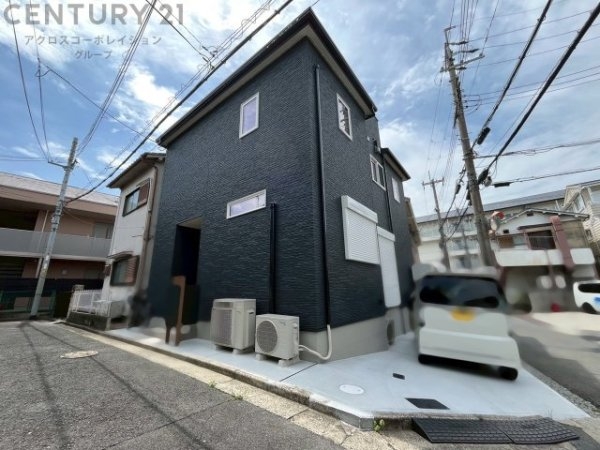 川西市南花屋敷1丁目中古戸建