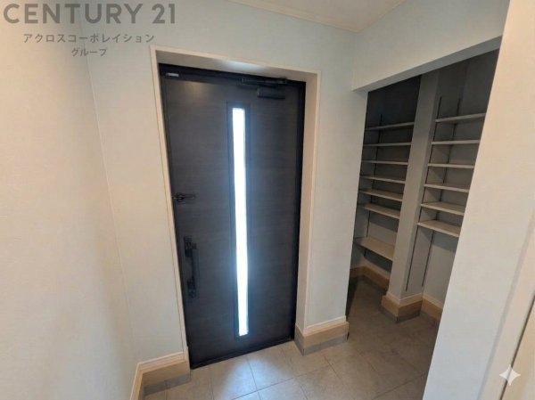 川西市南花屋敷１丁目の中古一戸建て