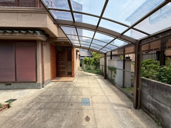 伊丹市千僧２丁目の中古一戸建て