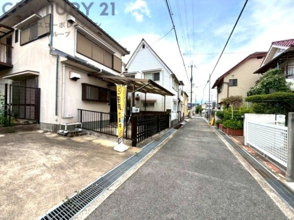 伊丹市松ケ丘２丁目の中古一戸建て