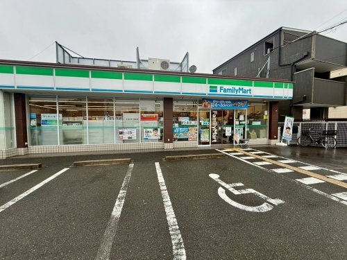 豊中市永楽荘3丁目新築一戸建て(ファミリーマート豊中春日町店)