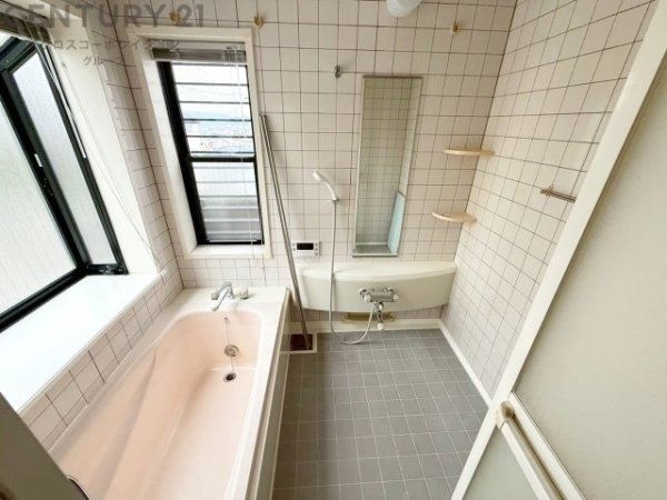 宝塚市逆瀬台3丁目中古戸建