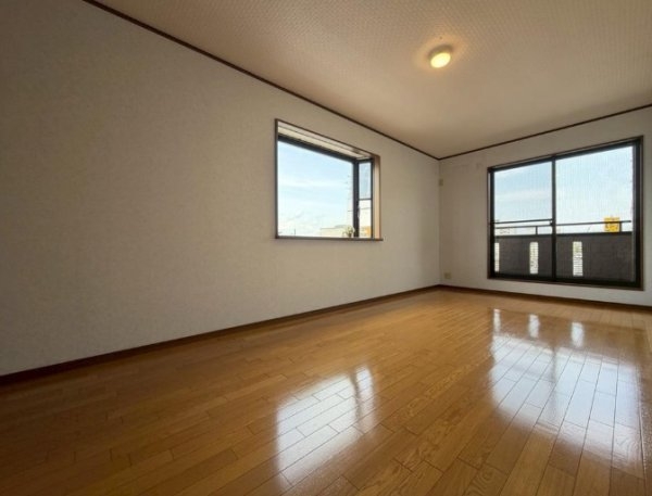 伊丹市昆陽東１丁目の中古一戸建て