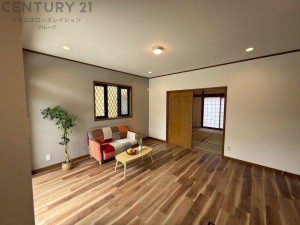 川西市鴬台２丁目中古戸建